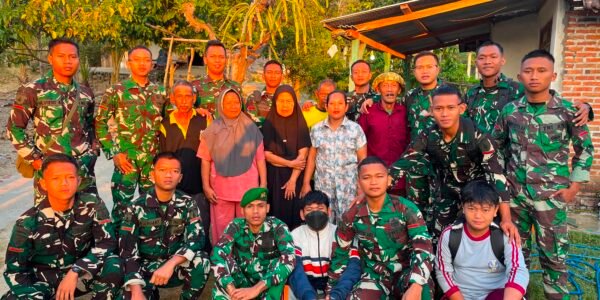 Kepulangan Satgas TMMD 129 Warnai Desa Tlemang dengan Emosi Mendalam