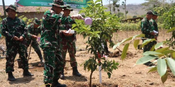 Kolaborasi TNI dan Pemda Dorong Pembangunan Desa melalui TMMD 130 di Tulungagung