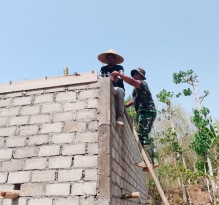 Pembangunan Hunian Layak dan Fasilitas MCK untuk Mbah Waqilah Dimulai