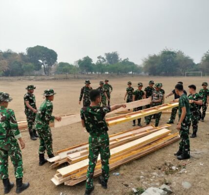 Satgas TMMD ke-130 Mobilisasi Material Penting untuk Proyek di Sumur Bandung
