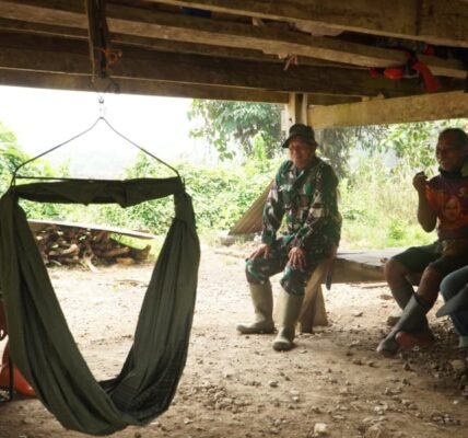 TMMD ke-130: TNI Dekatkan Diri dengan Masyarakat melalui Proyek Pembangunan