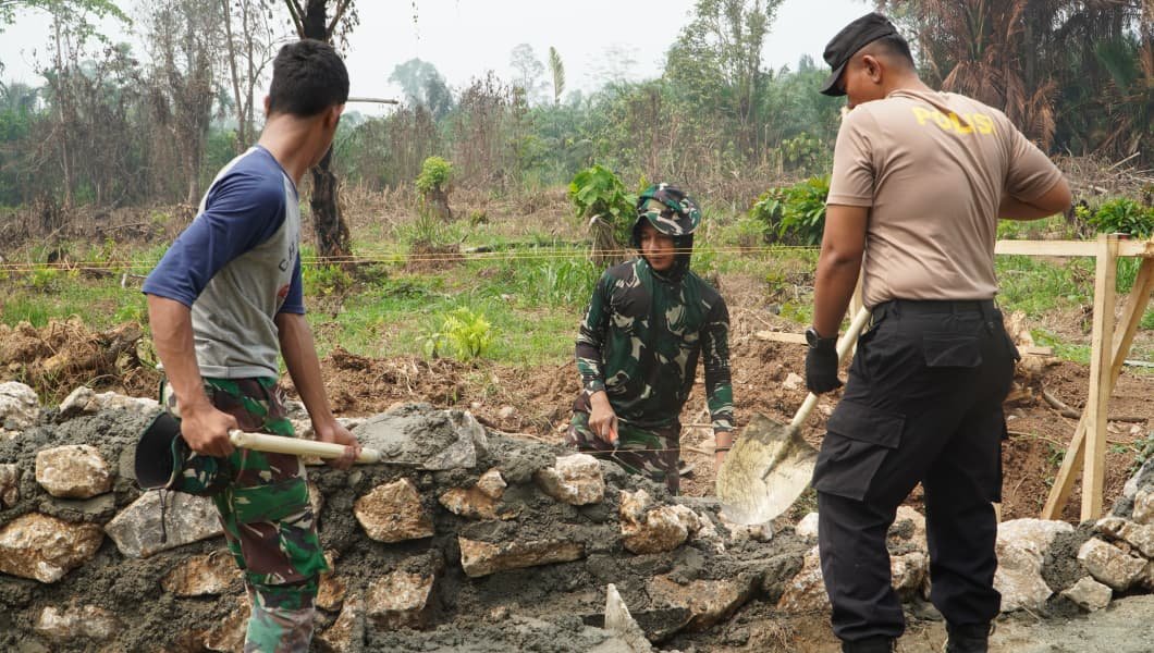 Kerja Sama TNI dan Polri Dalam TMMD: Membangun Infrastruktur untuk Masyarakat Luwu Timur