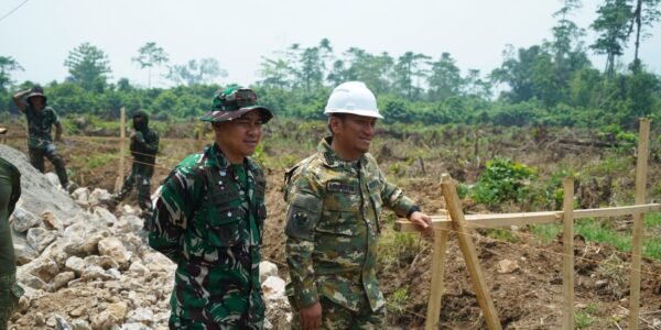 Peningkatan Jalan di Parumpanai untuk Menanggulangi Masalah Banjir Musiman