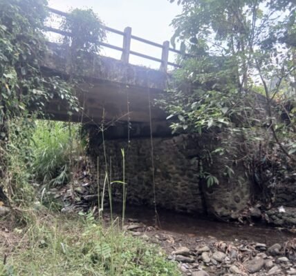 Warga Dusun Kelapa Dua Sambut Baik Pembangunan Jembatan Baru TMMD