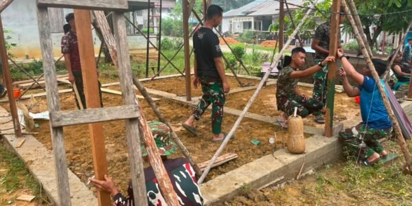 Kehadiran Satgas TMMD 130 Berikan Makna Baru bagi Bu Suhanim dan Komunitas